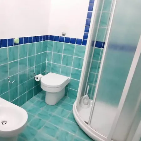 Con Decorazione Marittima Immersa Nel Βίλα Notteri